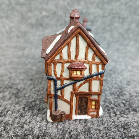 Department 56 Dickens Village Classic Ornament The Old Curiosity Shop Boxed 1987 - Picture 3 of 10
